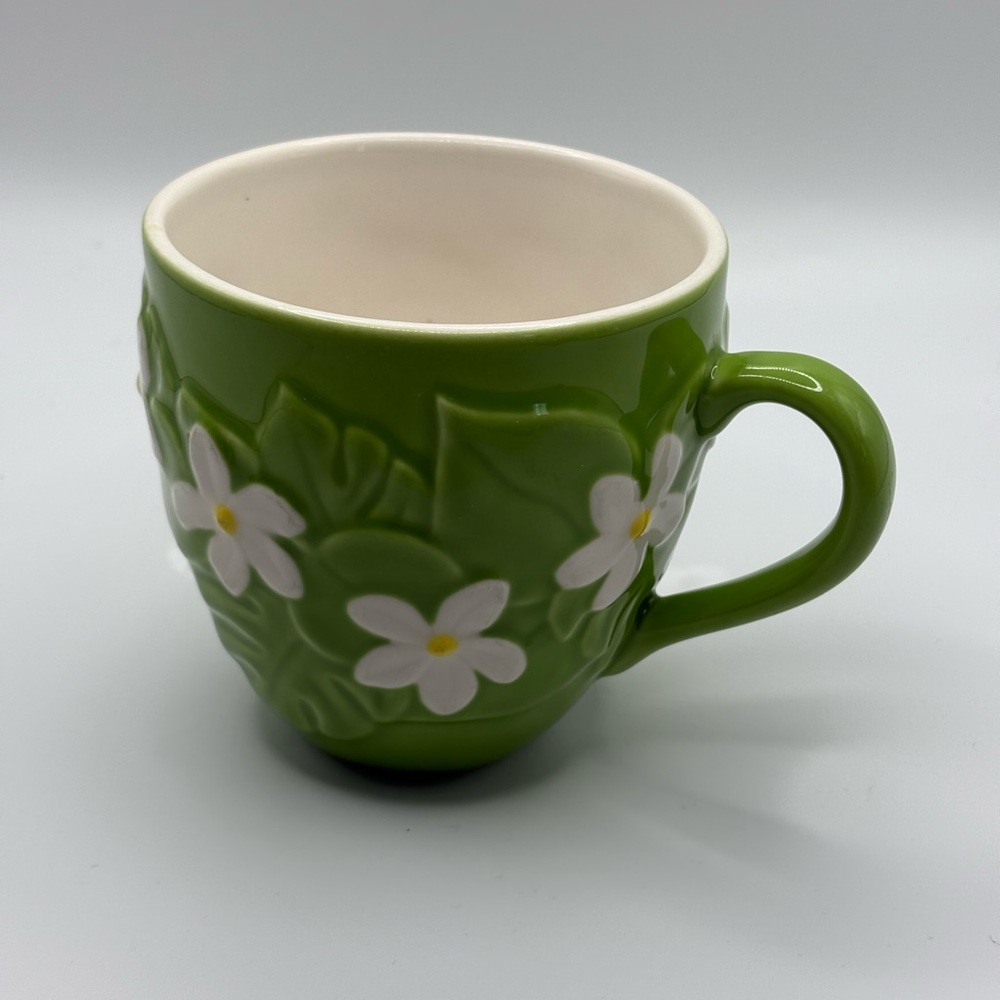2006 Starbucks Ceramic Coffee Mug raised green leaves Spring White flowers 16Oz